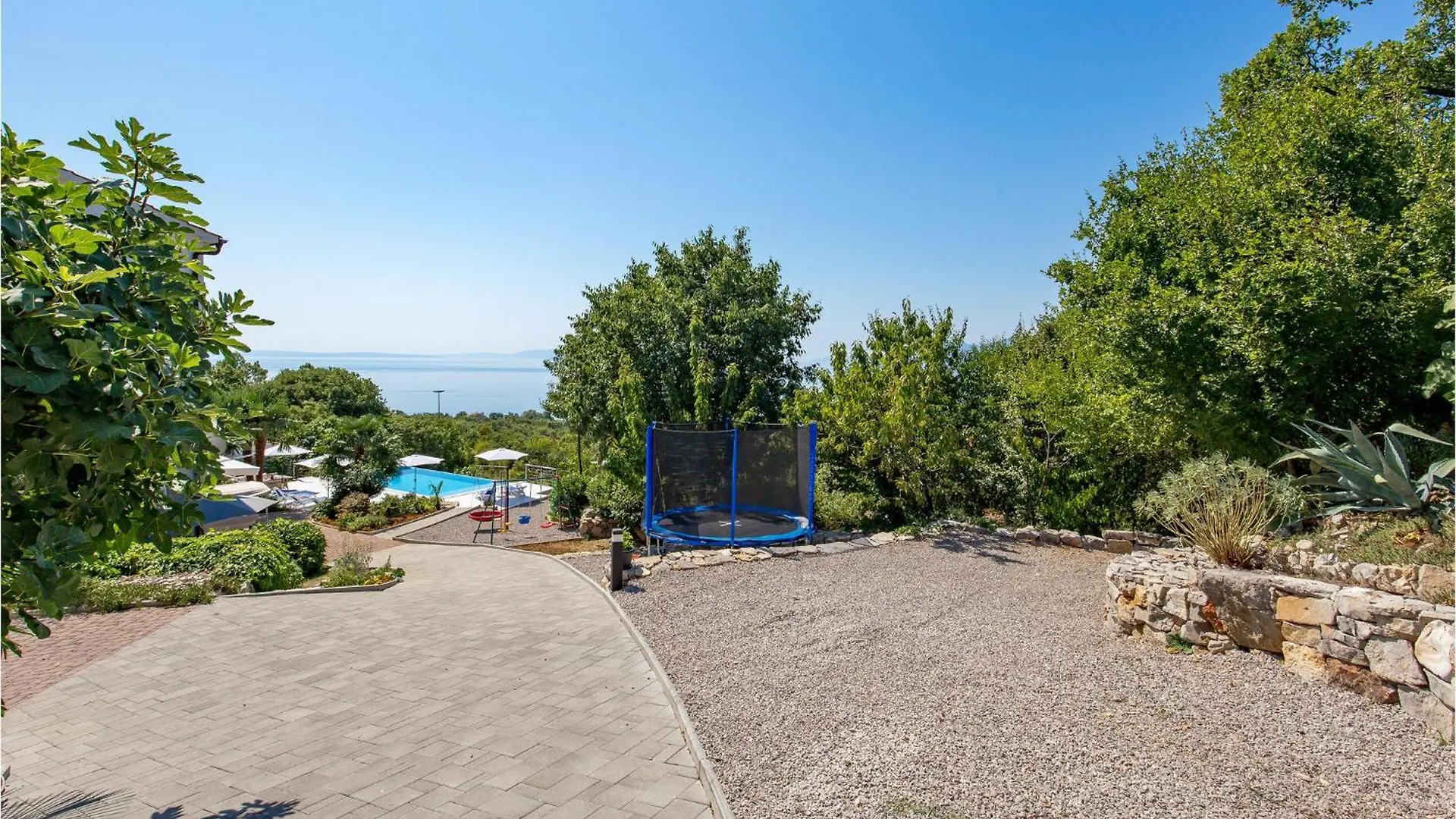 Lovely Apartment In Rijeka With Wifi